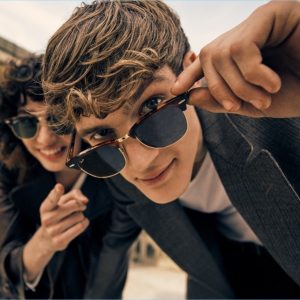 Ray Ban Reloaded Clubmaster 2017 Campaign 002